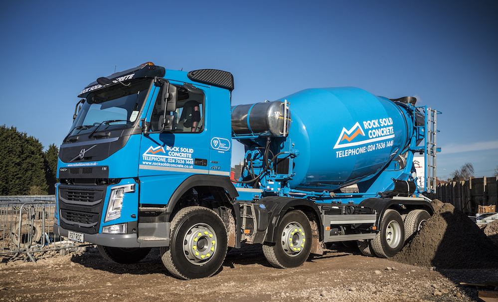 Volvo FM 8×4 BRide with remote control Putzmeister Mixer is a rock