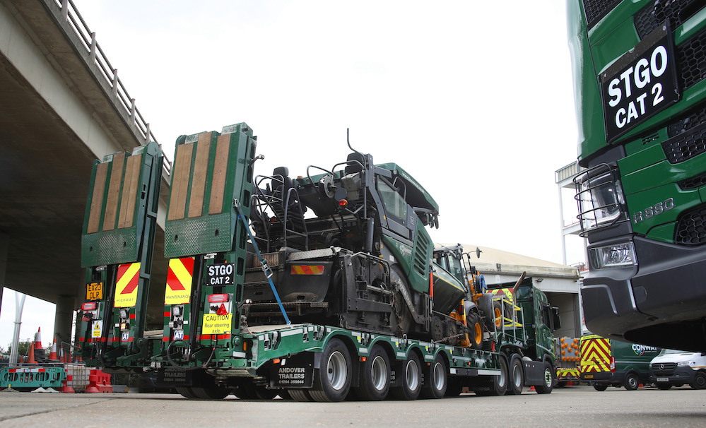 FM Conway bolsters fleet with new heavy duty step frames from Andover Trailers