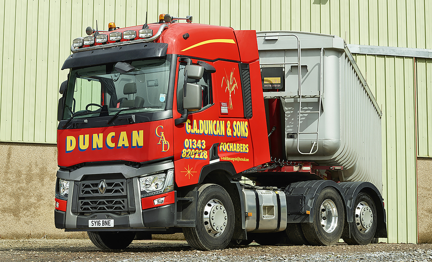 Renault Range T helps drive Scottish whisky production with Duncan